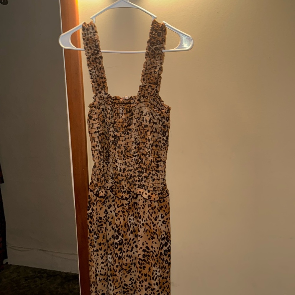 Leopard print jumpsuit size 2xl